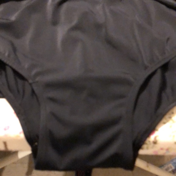 MOTHERHOOD MATERNITY SWIMSUIT. - Picture 4 of 4